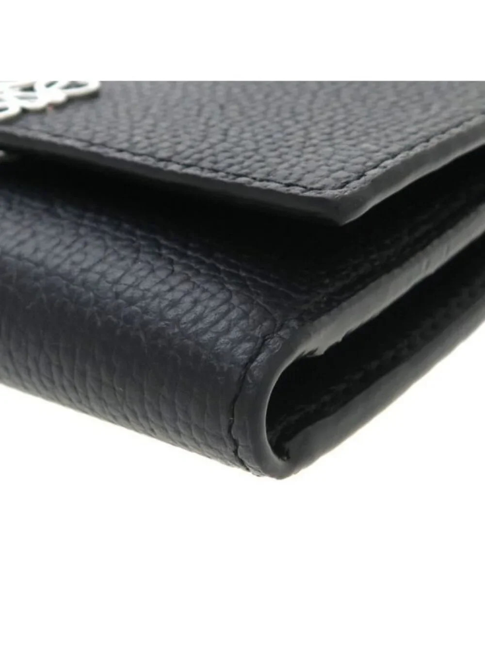 Loewe this authentic